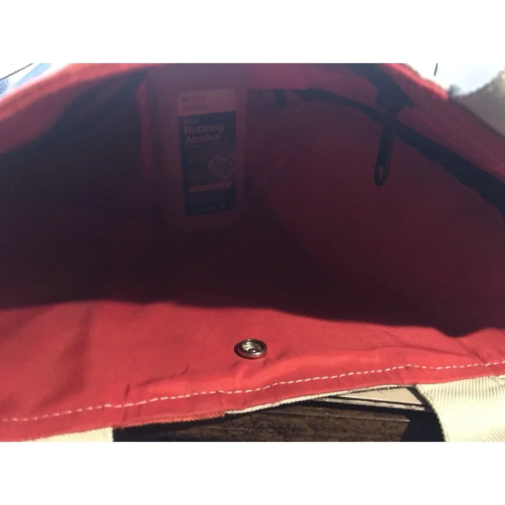 Levis levi canvas